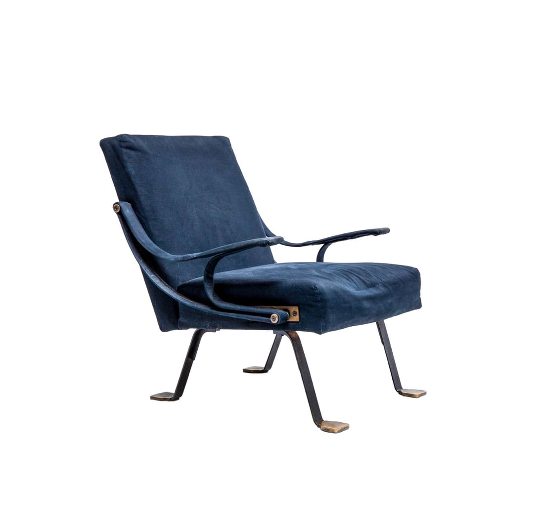 Digamma Armchair