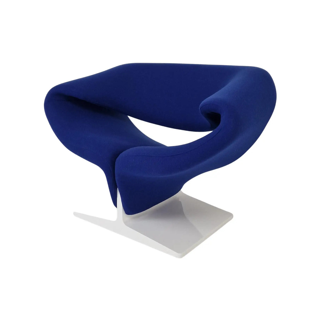 Ribbon Chair
