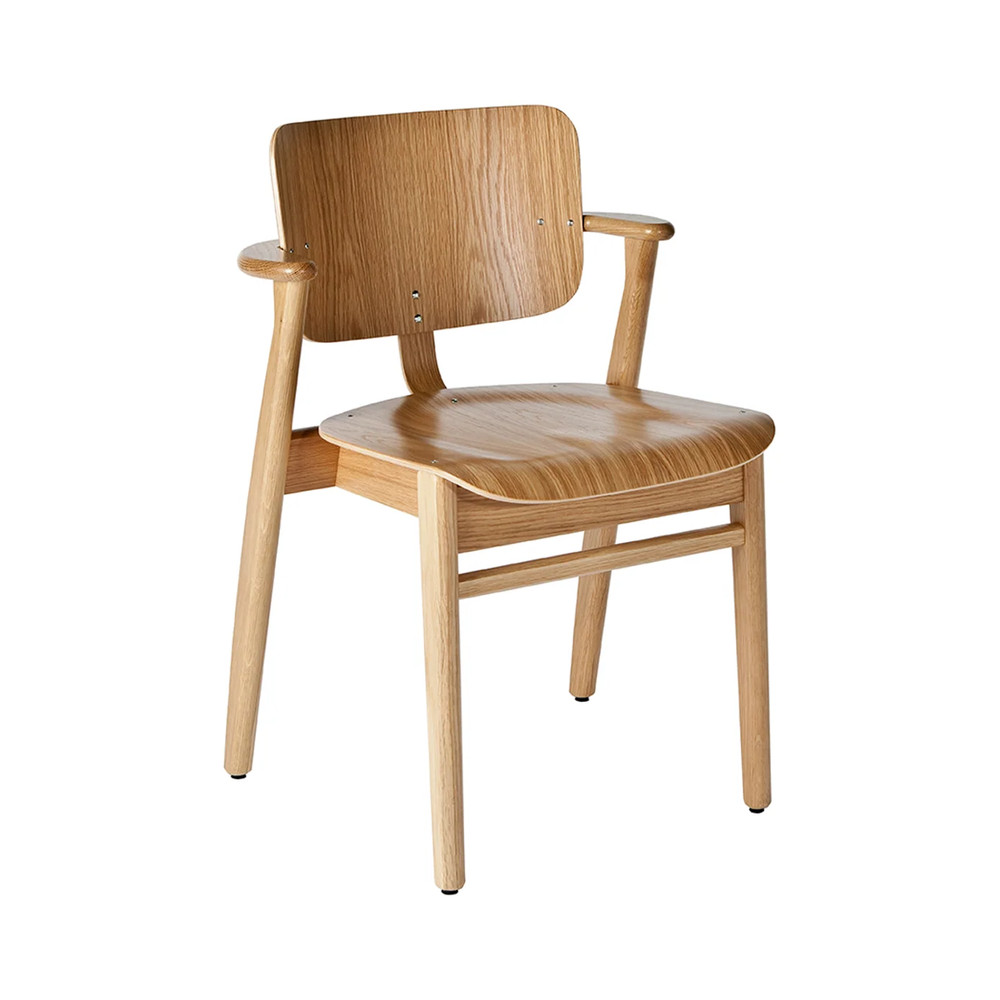 Domus Chair